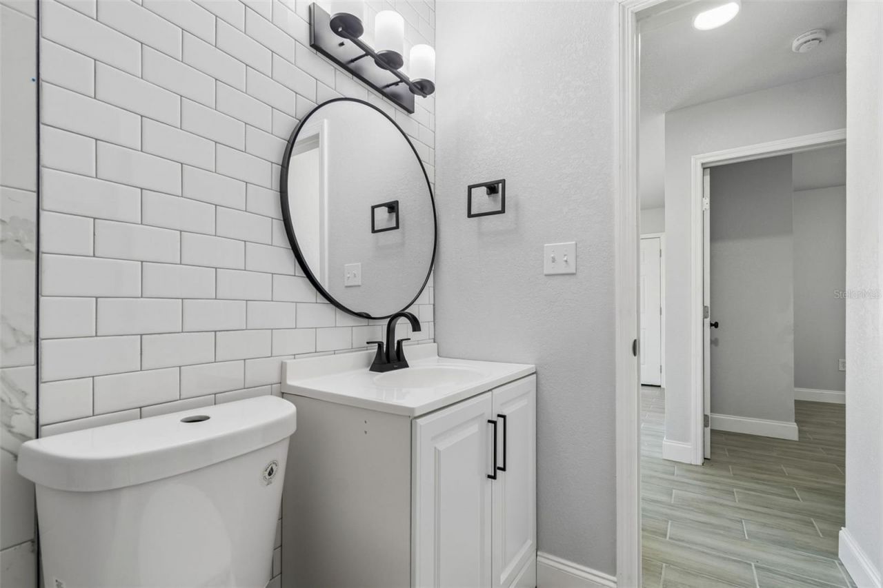 2105 46th Avenue Drive W, Bradenton, FL 34207 Photo