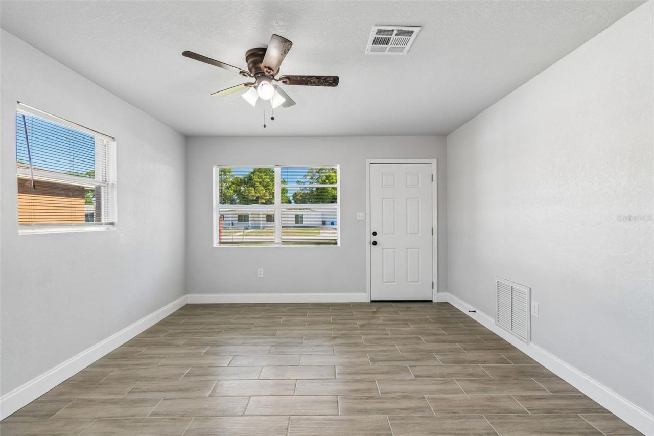 2105 46th Avenue Drive W, Bradenton, FL 34207 Photo