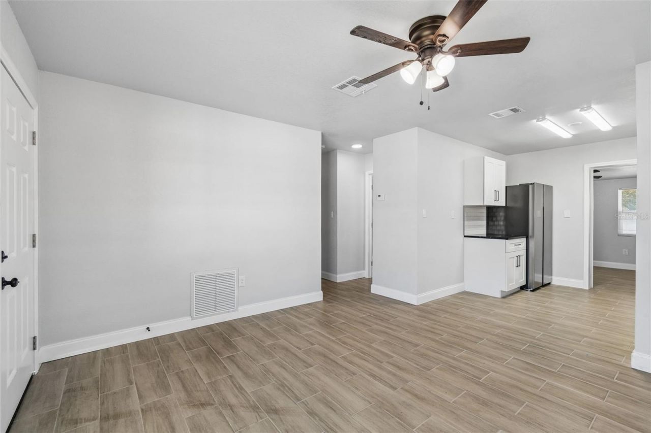 2105 46th Avenue Drive W, Bradenton, FL 34207 Photo