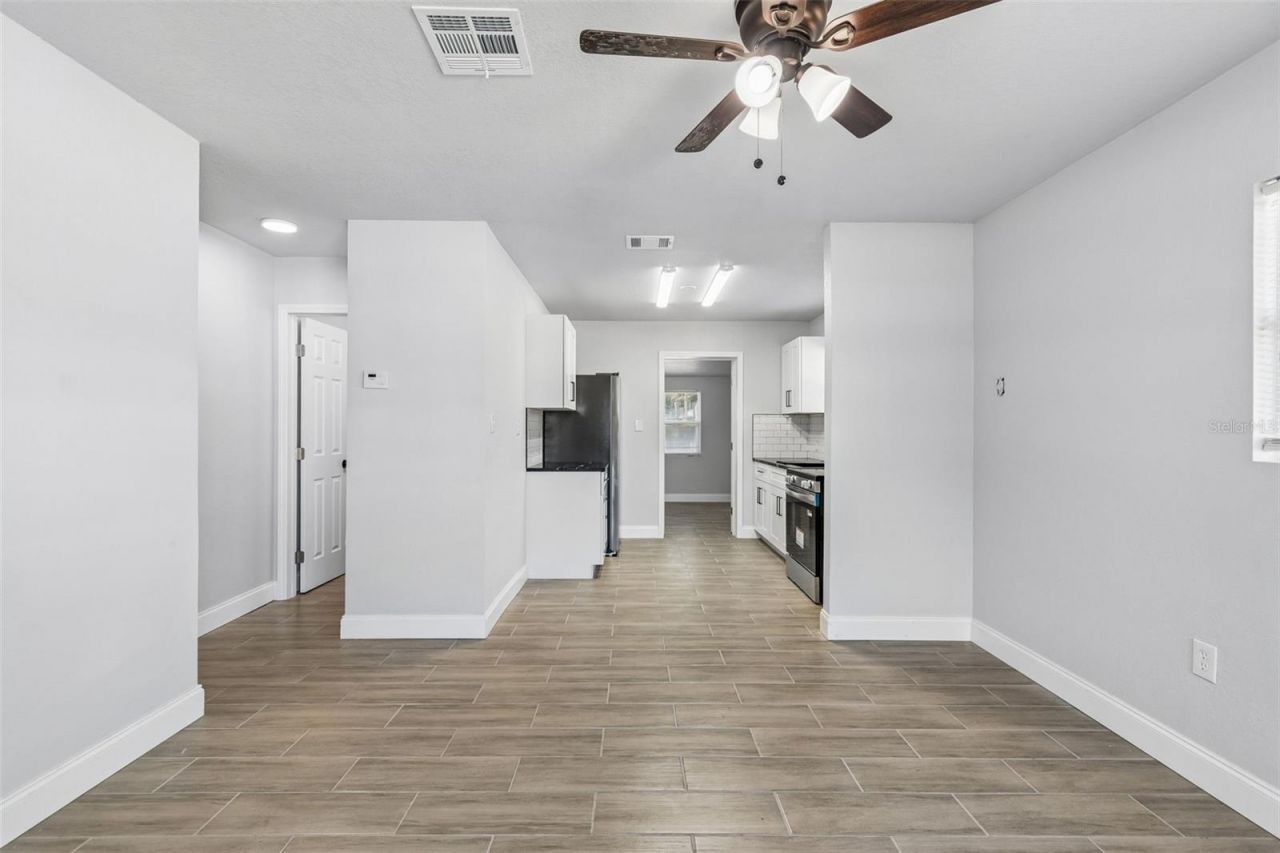 2105 46th Avenue Drive W, Bradenton, FL 34207 Photo