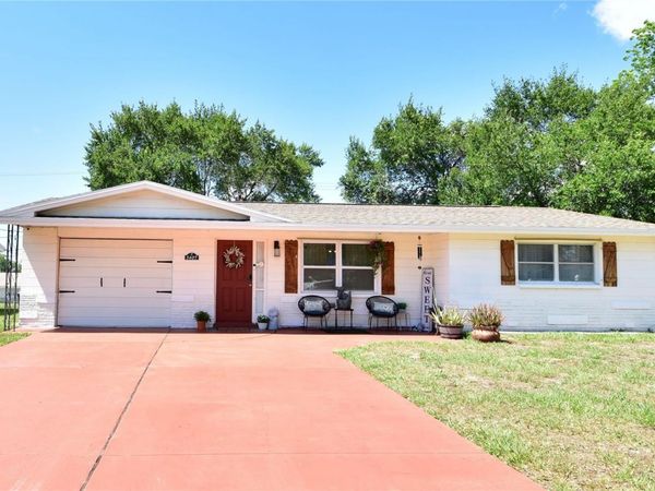 5407 MAC ARTHUR AVENUE , NEW PORT RICHEY, FL 34652