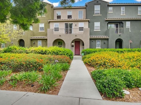 1876 Champagne Court, Unit 6, Chula Vista, CA 91913