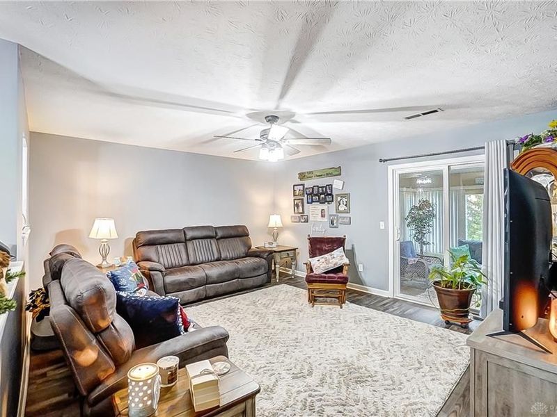 4205 Bird Dog Court, Dayton, OH 45424 Photo 6