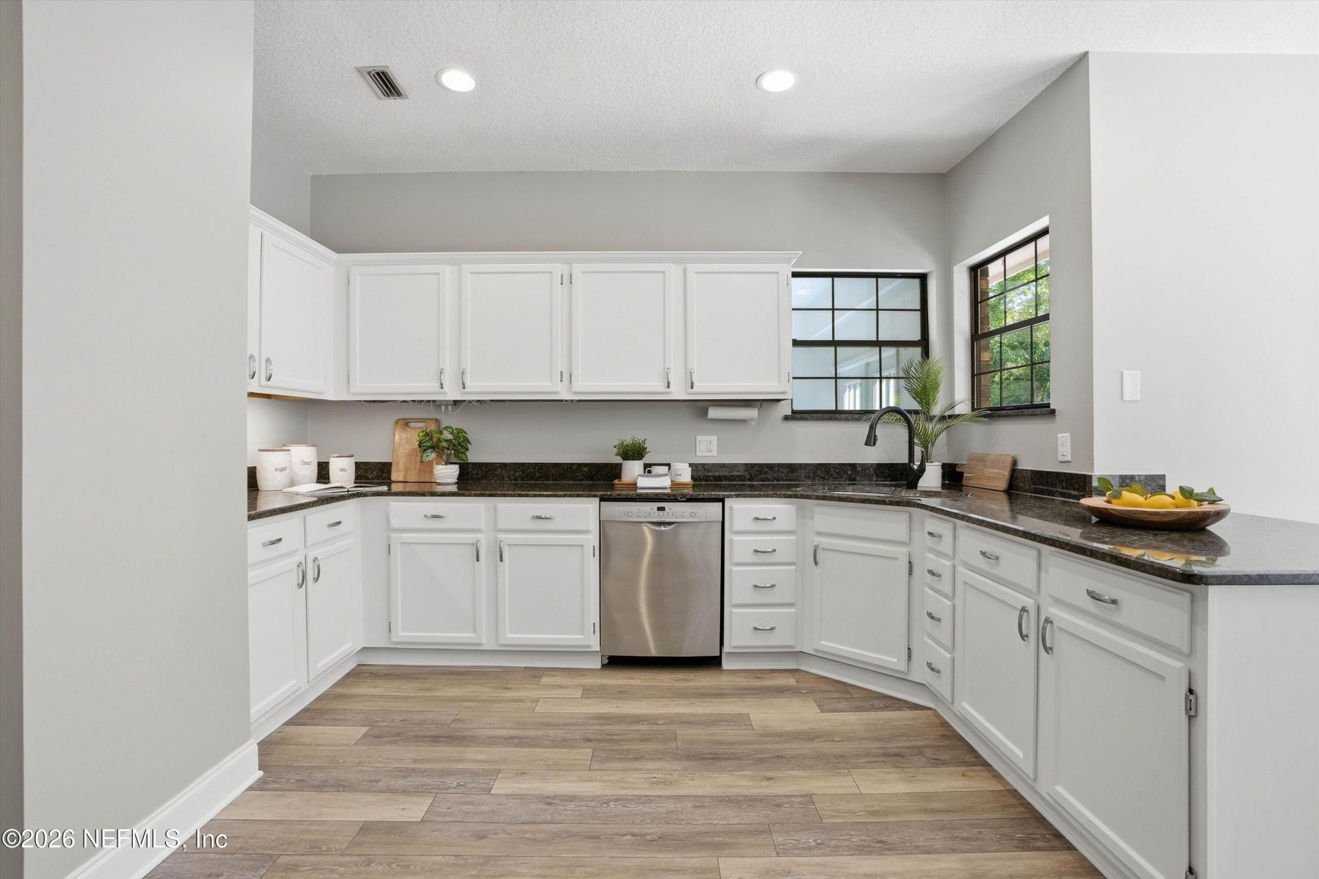 1817 Spiceberry Circle E, Jacksonville, FL 32246 Photo