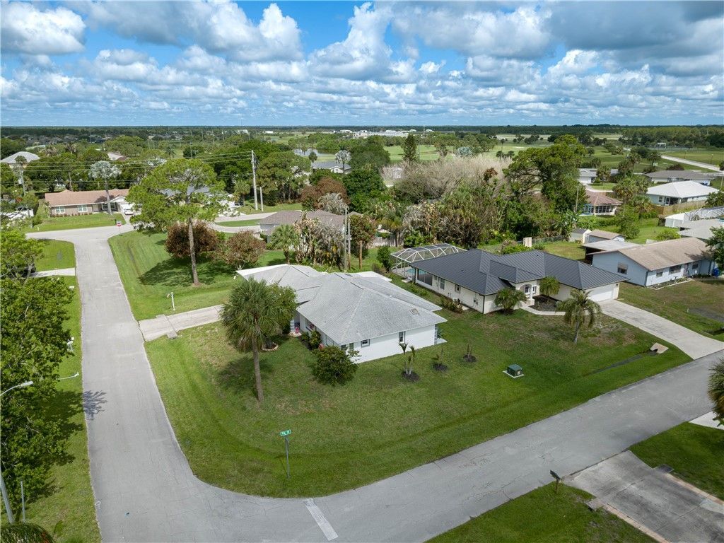 572 Citrus Avenue, Sebastian, FL 32958 Photo