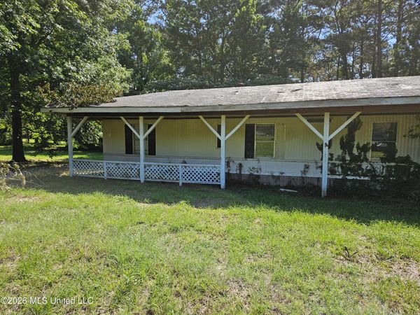 1023 Highland Drive, Summit, MS 39666