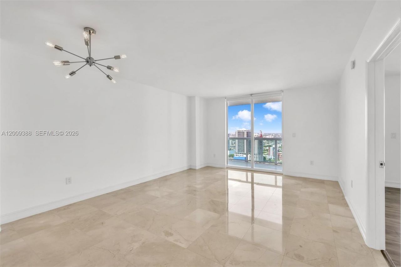 1800 N Bayshore Dr, Unit 4208, Miami, FL 33132 Photo