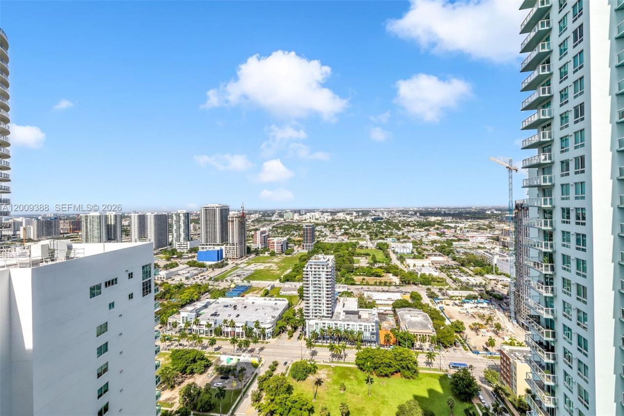 1800 N Bayshore Dr, Unit 4208, Miami, FL 33132 Photo