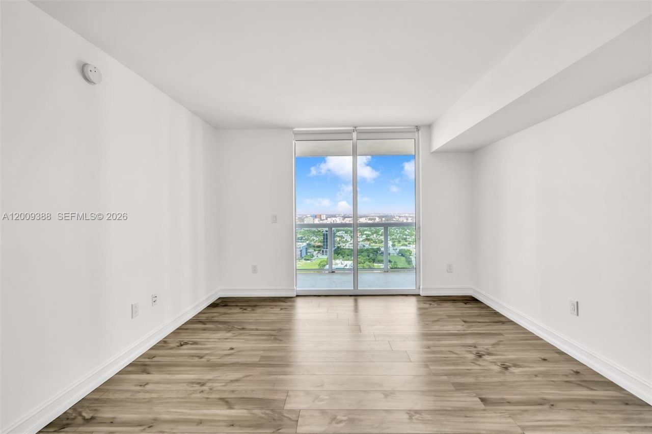1800 N Bayshore Dr, Unit 4208, Miami, FL 33132 Photo