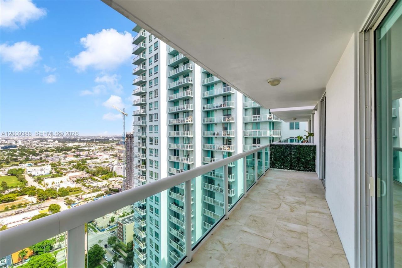 1800 N Bayshore Dr, Unit 4208, Miami, FL 33132 Photo