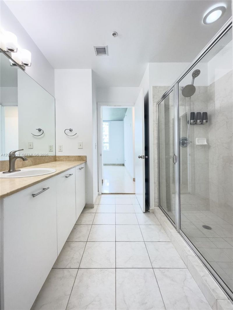 2275 Biscayne Blvd , Unit 604, Miami, FL 33137 Photo