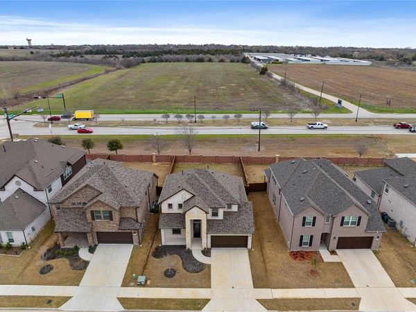 3822 Windmill Court , Celina, TX 75009
