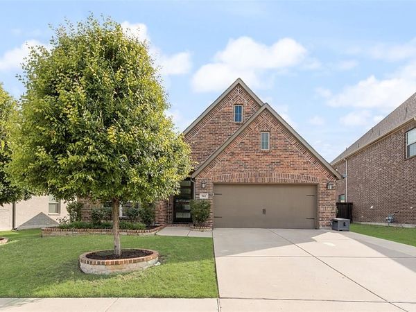 961 Canterbury Lane, Forney, TX 75126