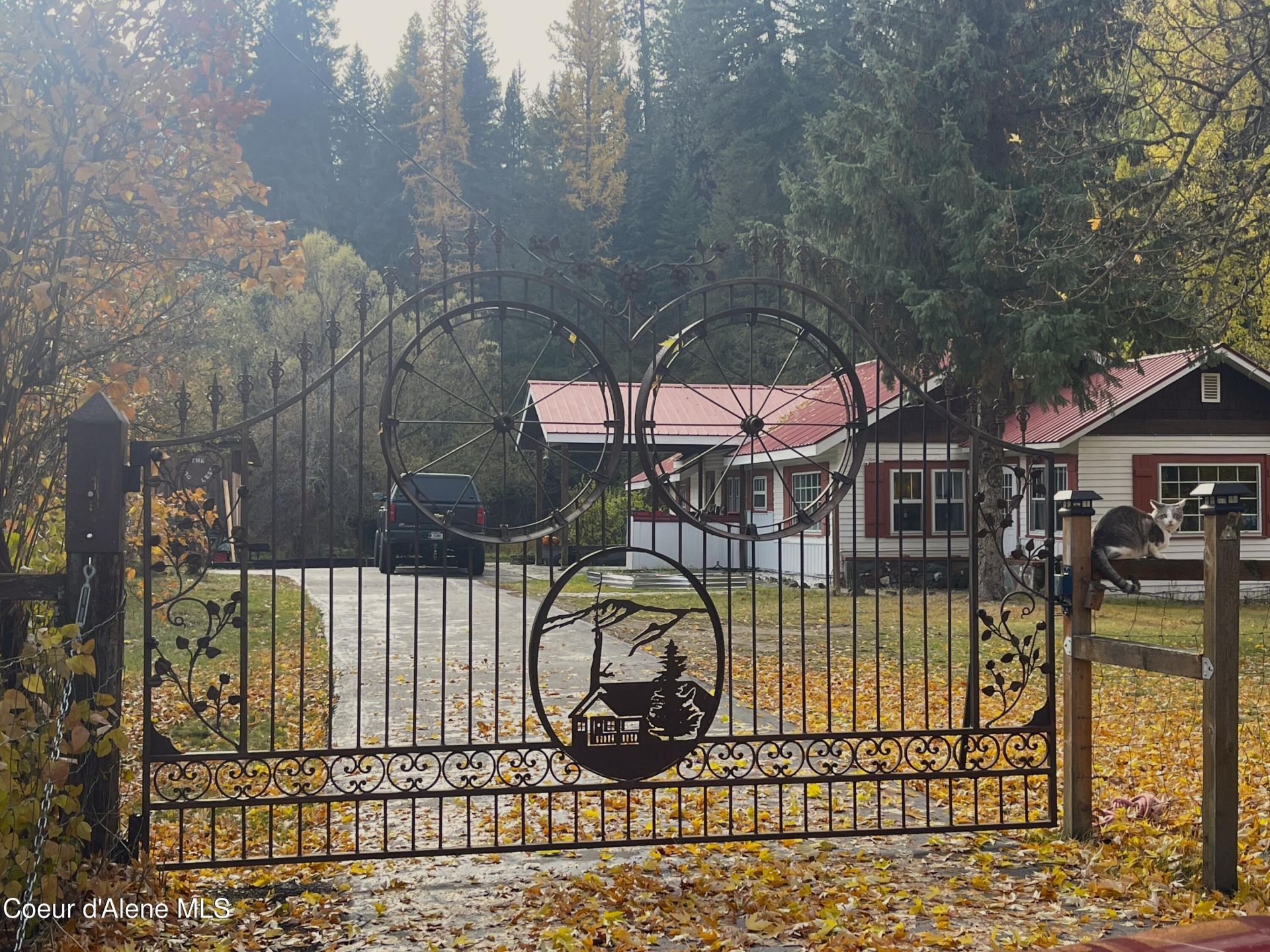84 Highland Flats Rd., Naples, ID 83847 Main Photo