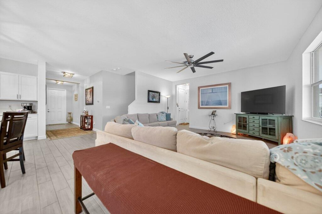 7528 NW Deysbrook Lane, Port Saint Lucie, FL 34987 Photo