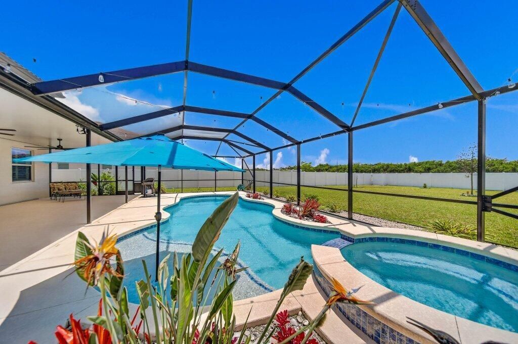 7528 NW Deysbrook Lane, Port Saint Lucie, FL 34987 Photo