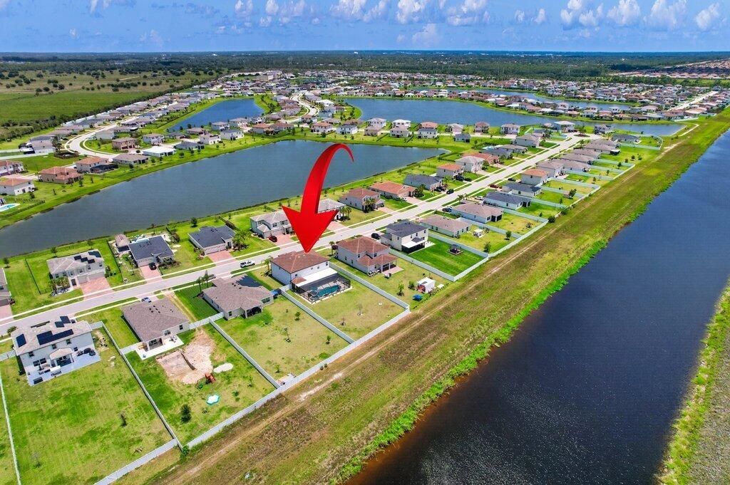 7528 NW Deysbrook Lane, Port Saint Lucie, FL 34987 Photo