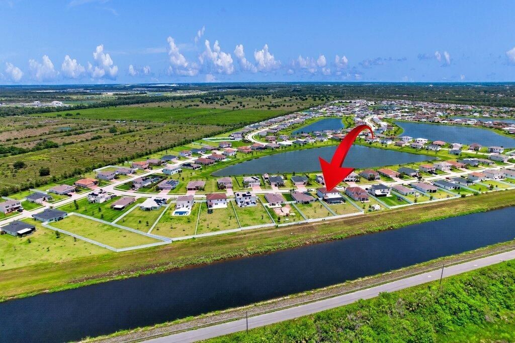 7528 NW Deysbrook Lane, Port Saint Lucie, FL 34987 Photo