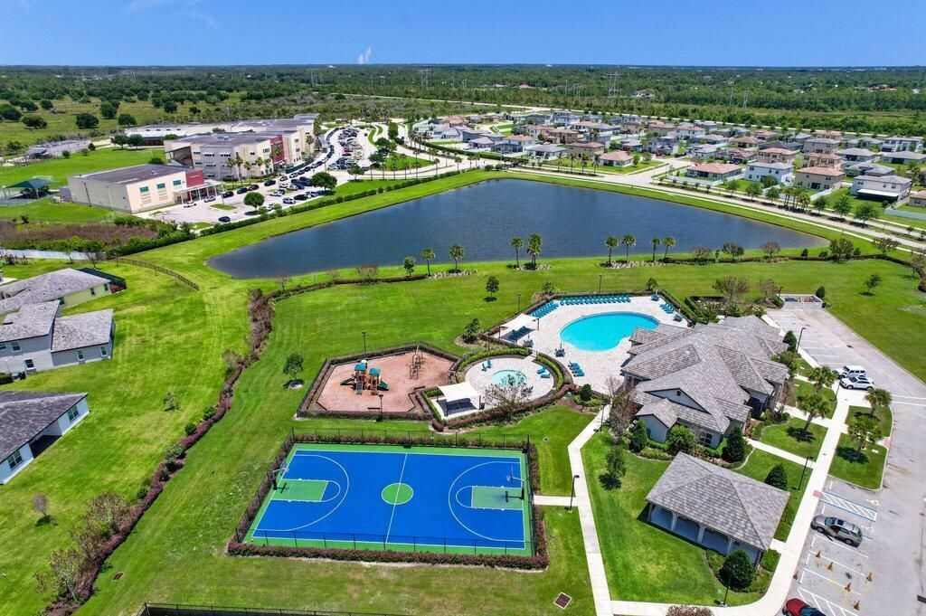 7528 NW Deysbrook Lane, Port Saint Lucie, FL 34987 Photo