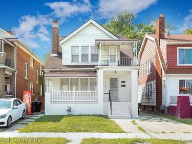 12123 Santa Rosa Drive, Detroit, MI 48204