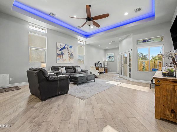 17082 W NORTHAMPTON Road, Surprise, AZ 85374