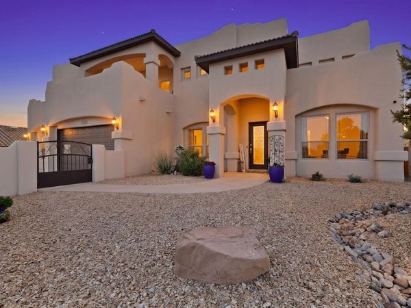 617 Monterrey Road NE, Rio Rancho, NM 87144