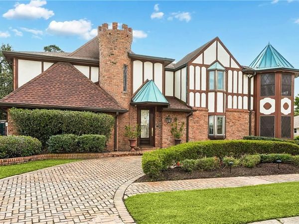4001 TOLMAS Drive , Metairie, LA 70002