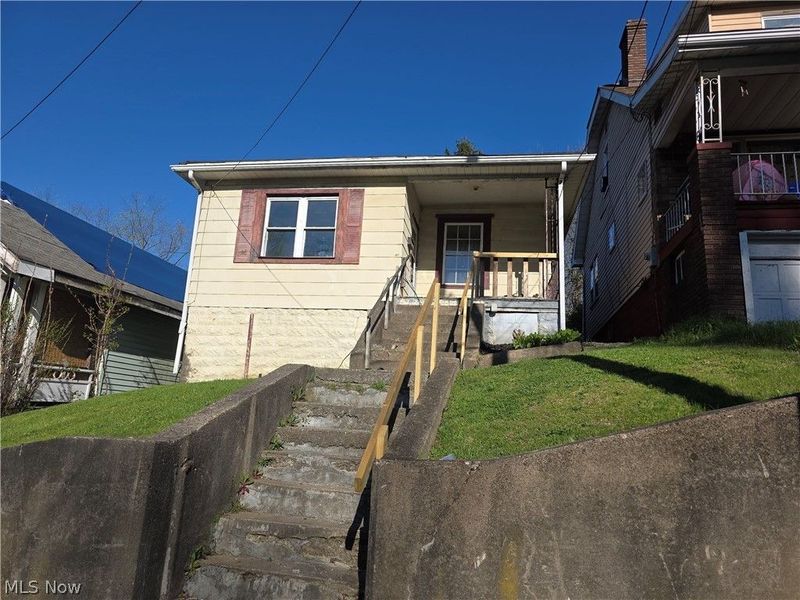 732 Kendall Avenue, Steubenville, OH 43952 Photo 1