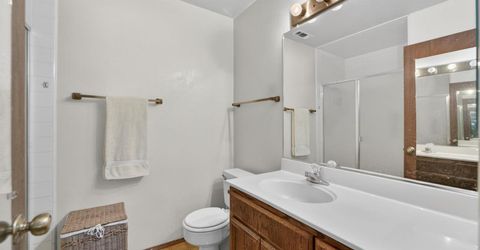 30 Park Place Ct, Sacramento, CA 95831 Photo