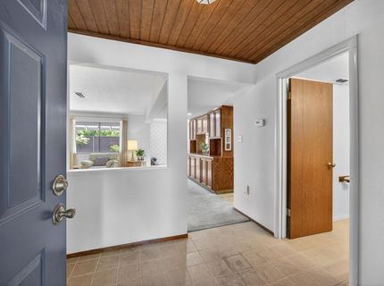 30 Park Place Ct, Sacramento, CA 95831 Photo