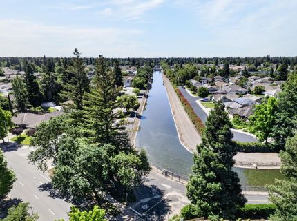 30 Park Place Ct, Sacramento, CA 95831 Photo