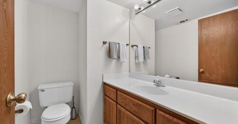 30 Park Place Ct, Sacramento, CA 95831 Photo