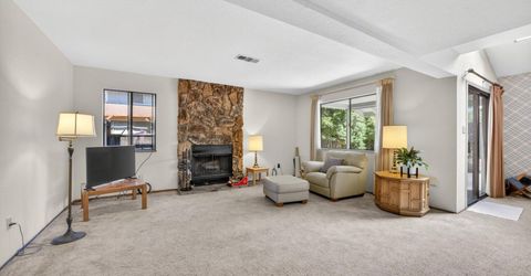 30 Park Place Ct, Sacramento, CA 95831 Photo