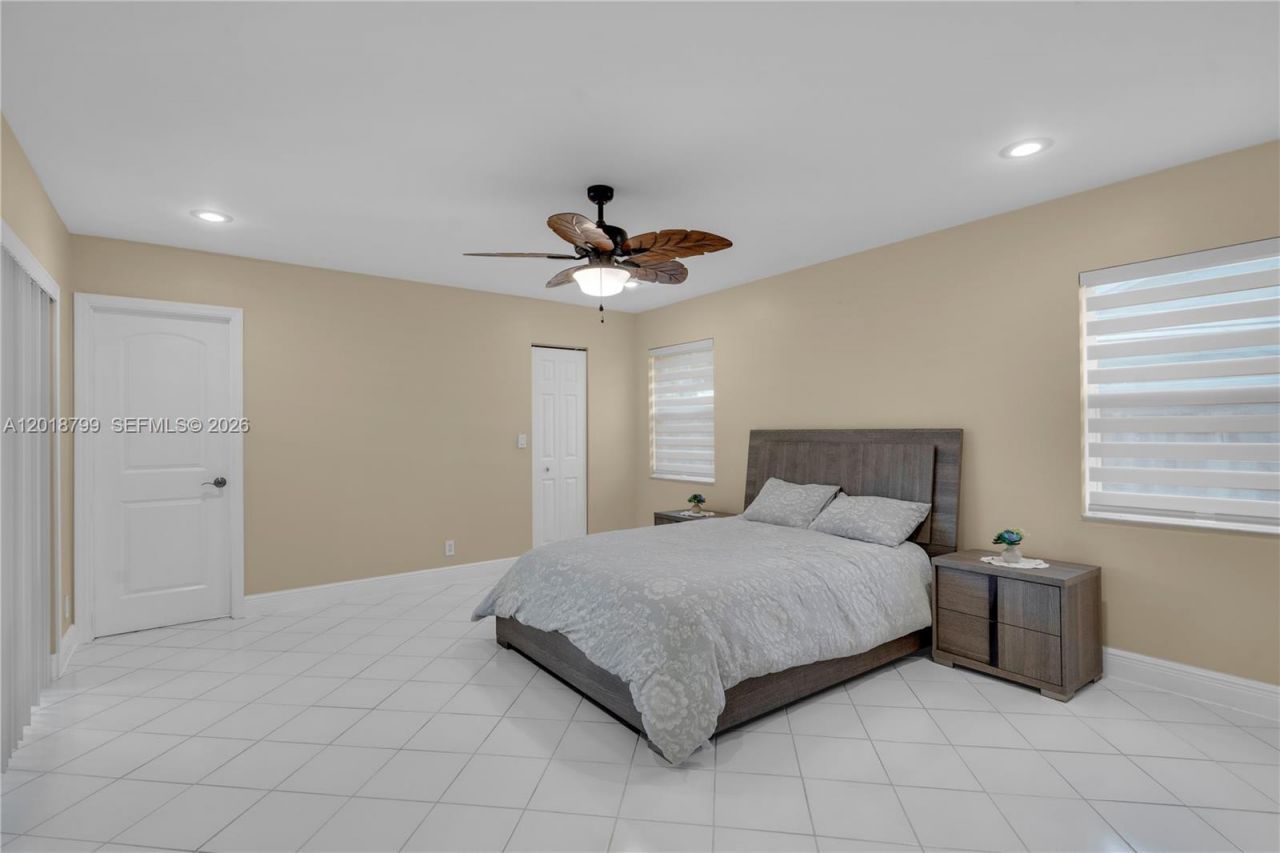 7817 Sunflower Dr , Margate, FL 33063 Photo