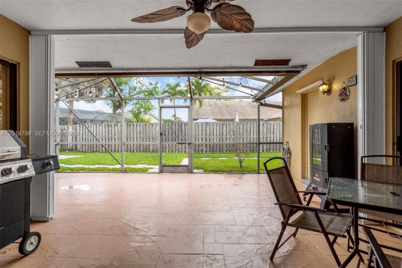 7817 Sunflower Dr , Margate, FL 33063 Photo