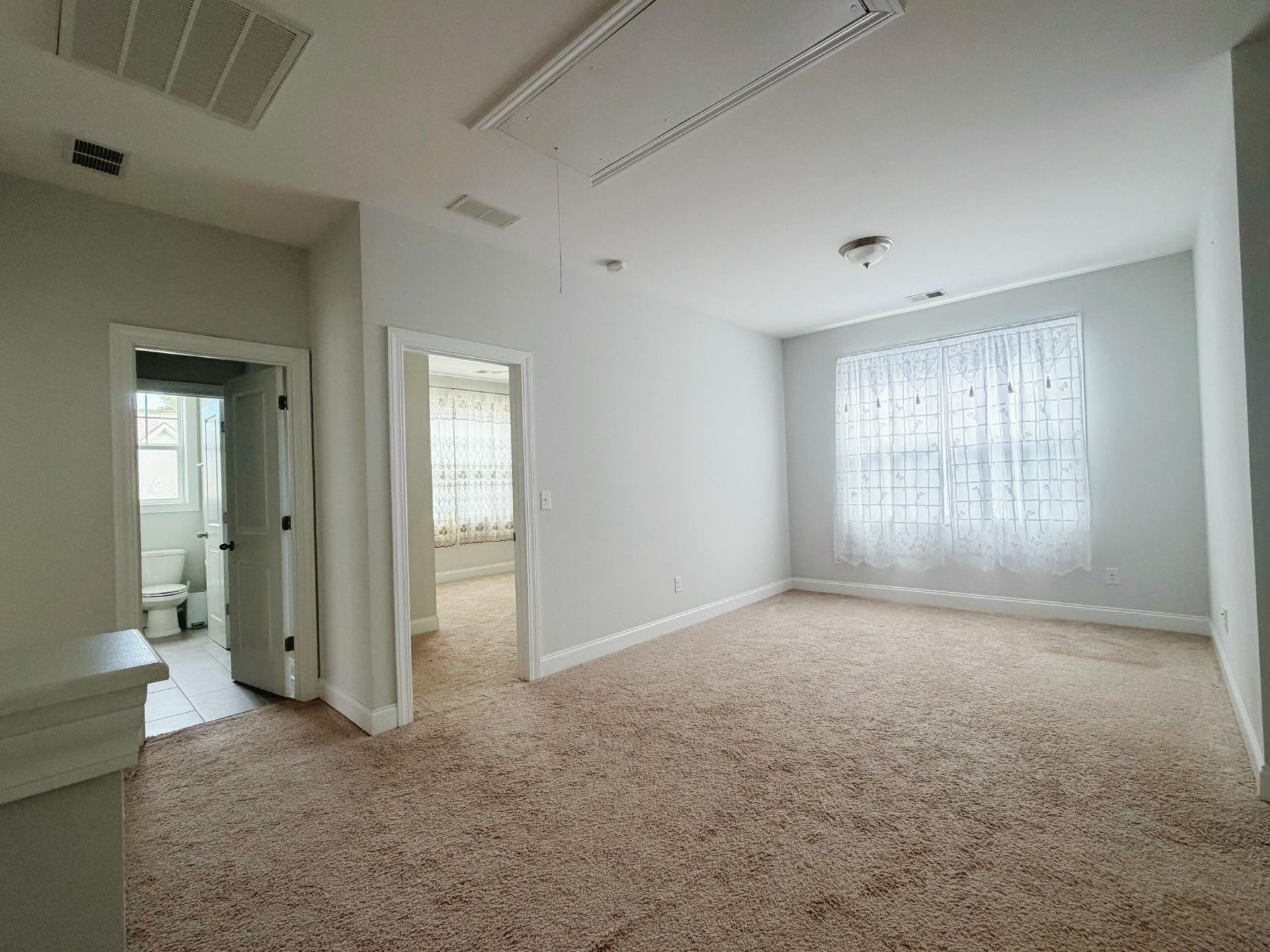 2304 Skyler Drive Photo 14
