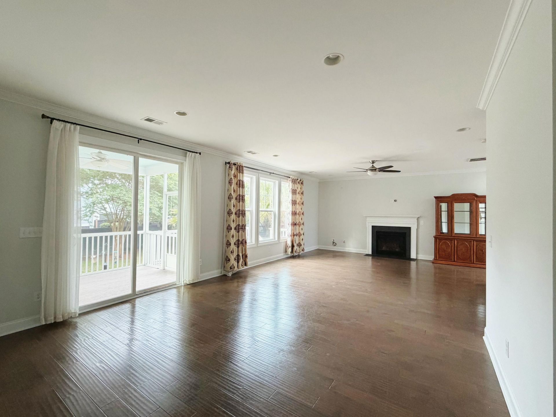 2304 Skyler Drive Photo 9