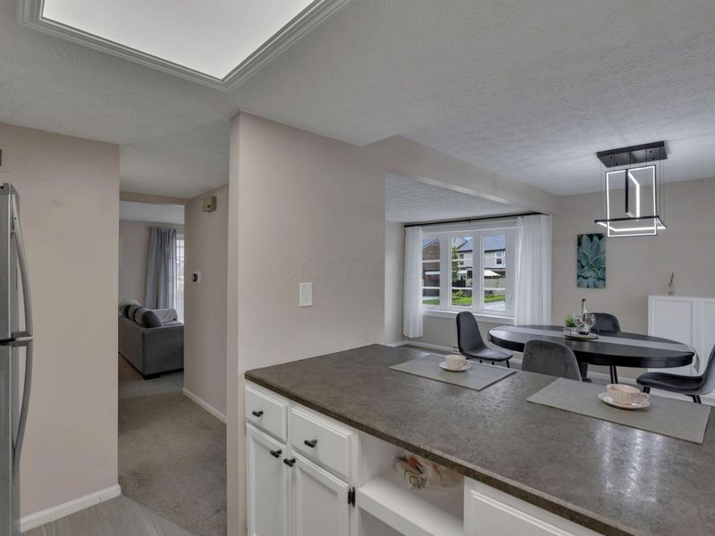 1681 Saint James Court, Unit 25-81, Columbus, OH 43220 Photo 15