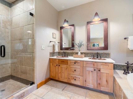 10183 Palisades Drive, Truckee, CA 96161 Photo