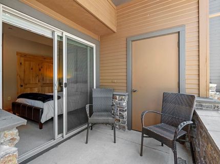10183 Palisades Drive, Truckee, CA 96161 Photo