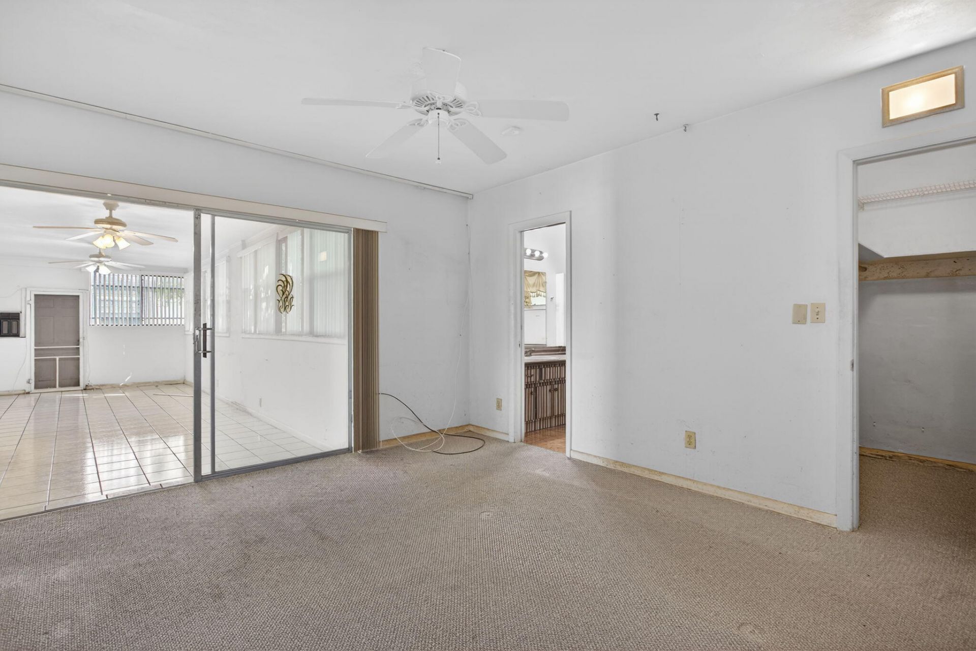 2540 NW 34th Terrace, Lauderdale Lakes, FL 33311 Photo