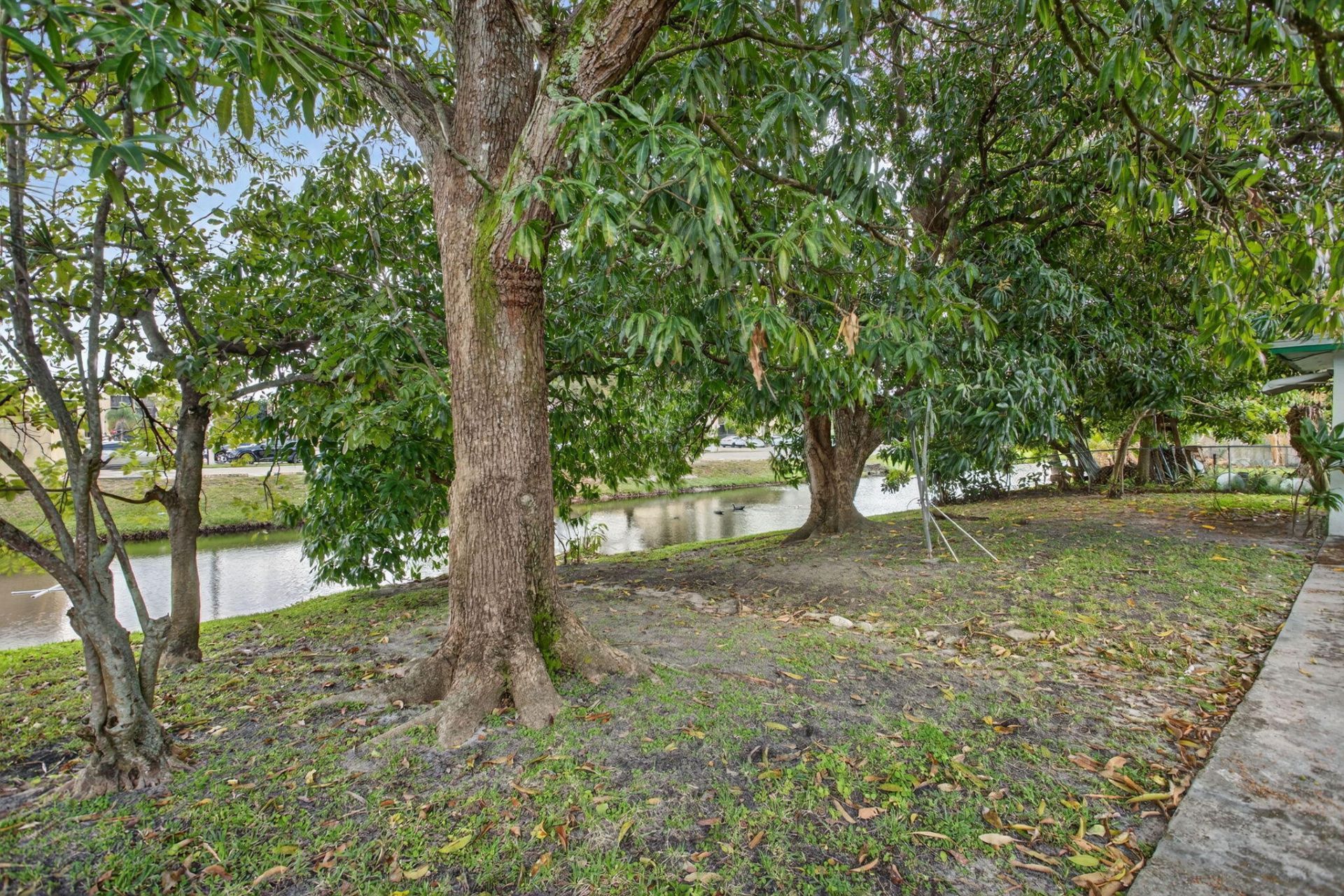 2540 NW 34th Terrace, Lauderdale Lakes, FL 33311 Photo