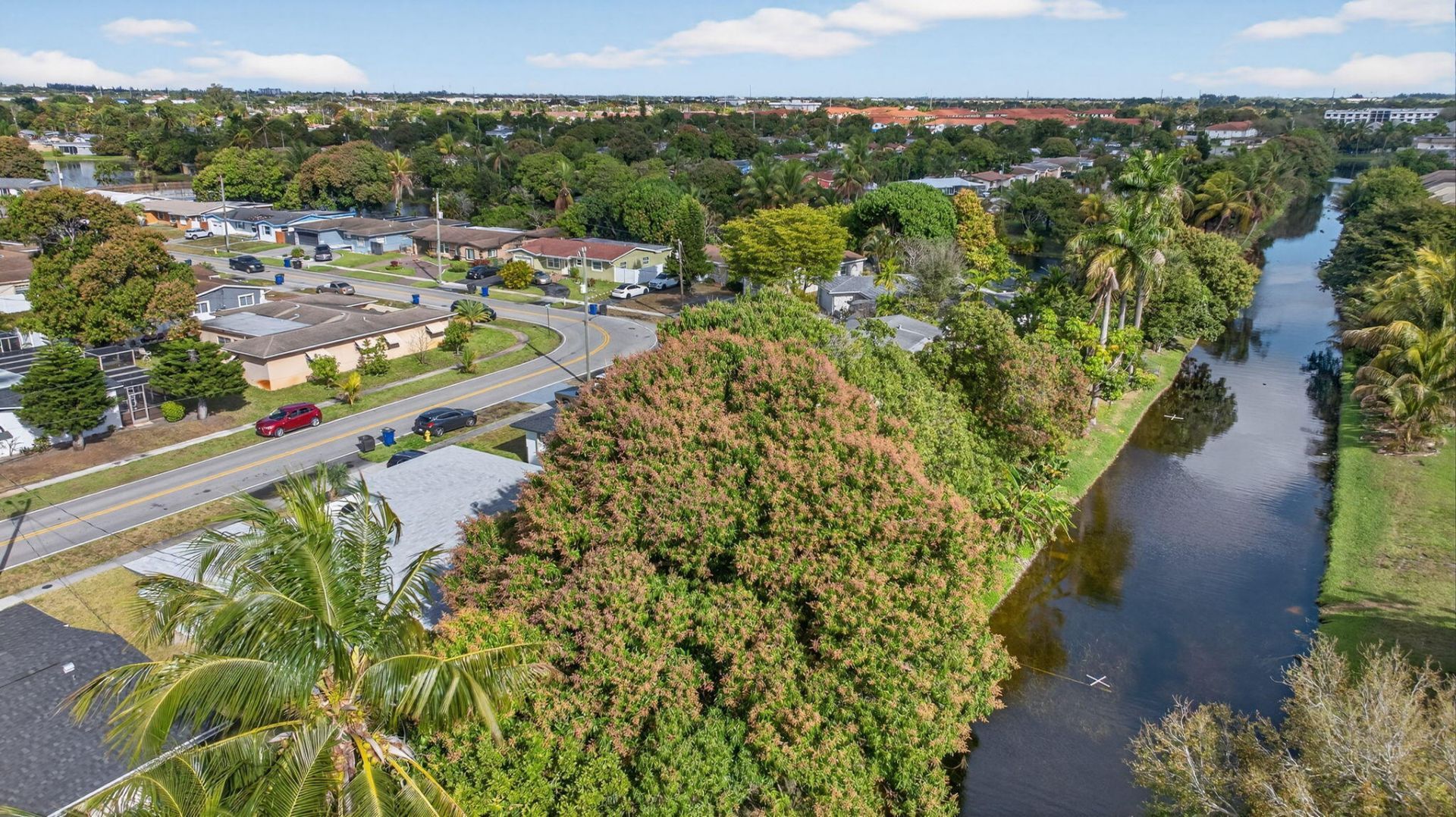 2540 NW 34th Terrace, Lauderdale Lakes, FL 33311 Photo