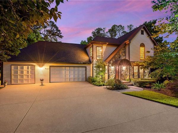 3026 Coach Lane, Marietta, GA 30062