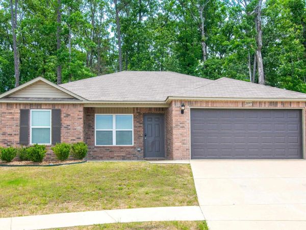 2097 Bentwood Drive, Alexander, AR 72002