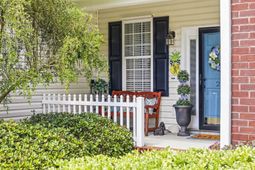 219 5th Ave. photo 4
