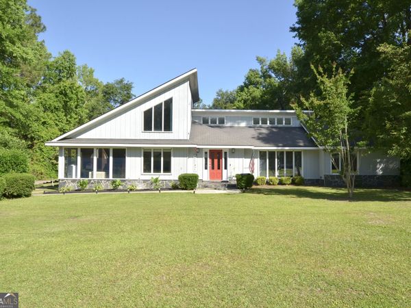 1222 4th Avenue, Eastman, GA 31023