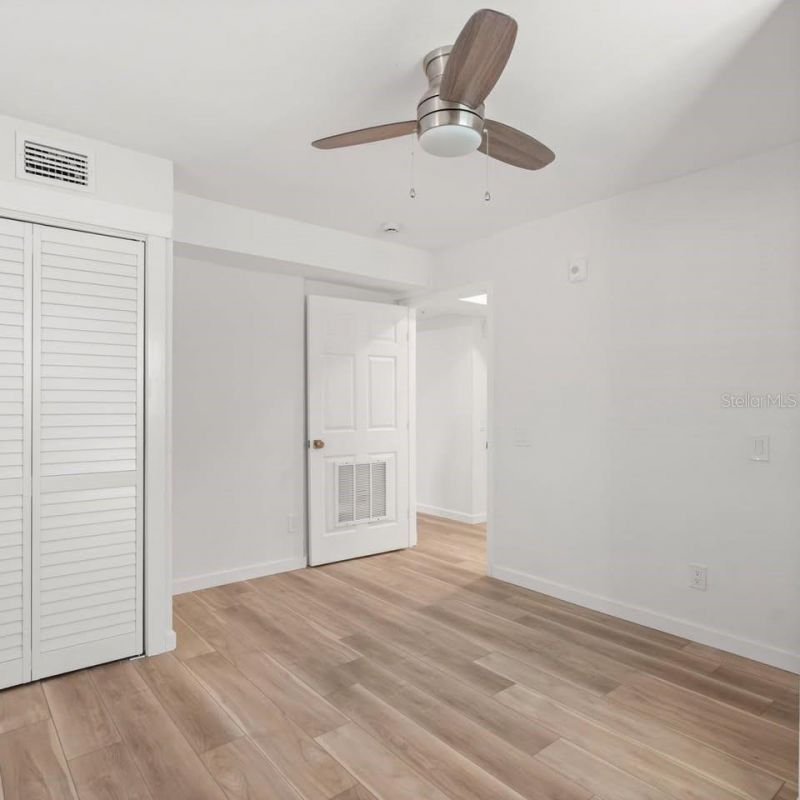 3103 16th Street N, Unit 3103, Saint Petersburg, FL 33704 Photo
