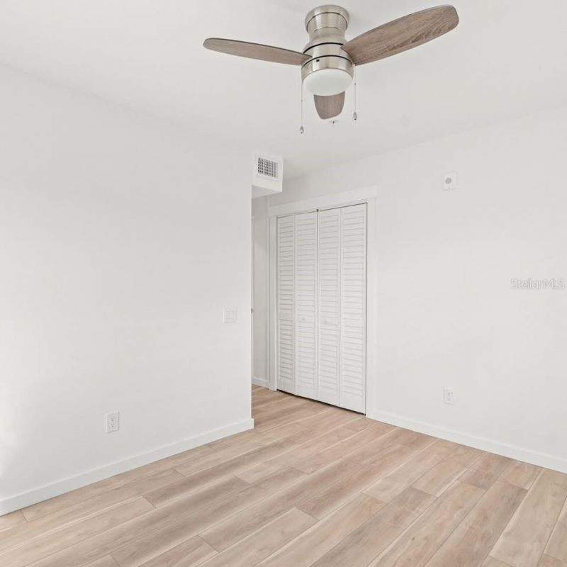 3103 16th Street N, Unit 3103, Saint Petersburg, FL 33704 Photo
