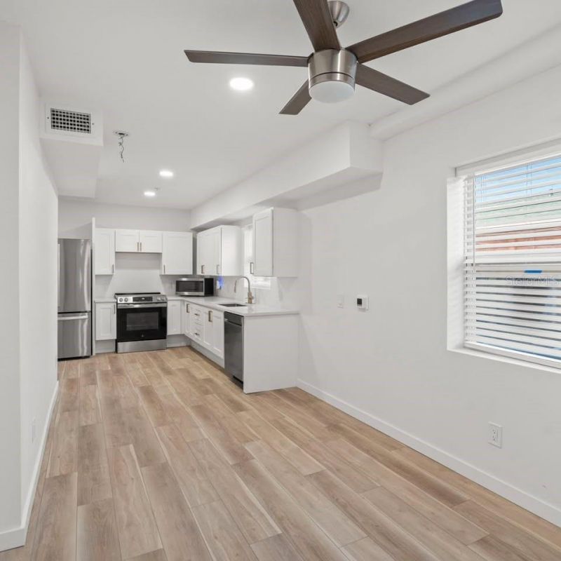 3103 16th Street N, Unit 3103, Saint Petersburg, FL 33704 Photo